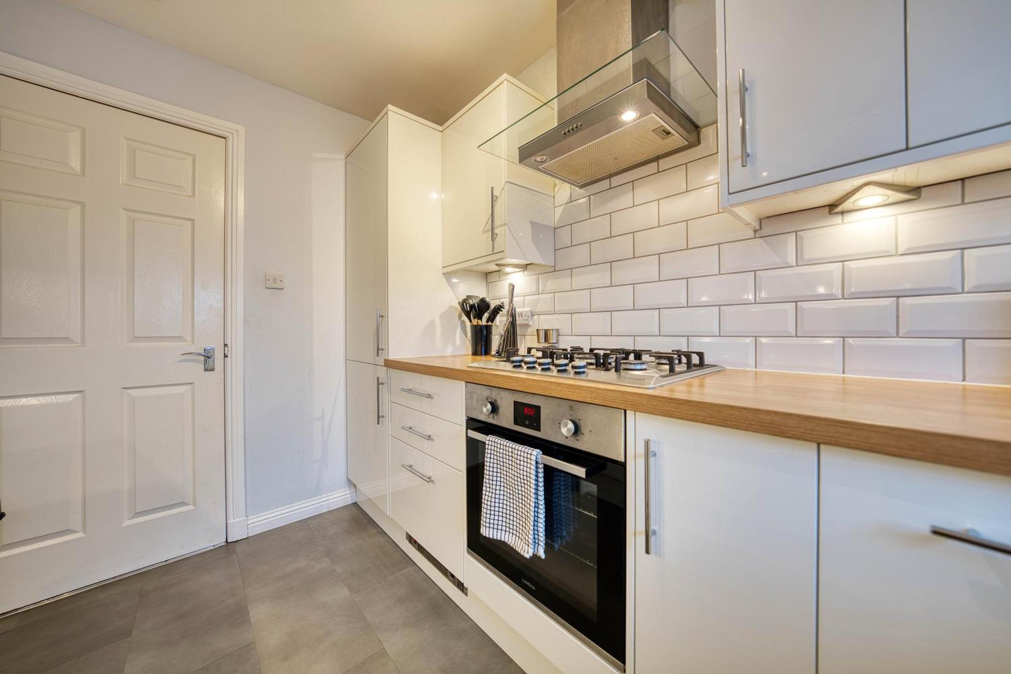 Appartamento Modern 2 Bed Flat With Free Parking Glasgow Esterno foto