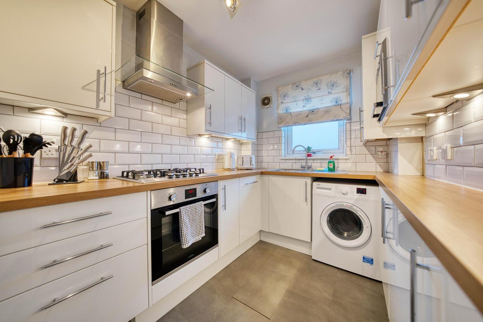 Appartamento Modern 2 Bed Flat With Free Parking Glasgow Esterno foto
