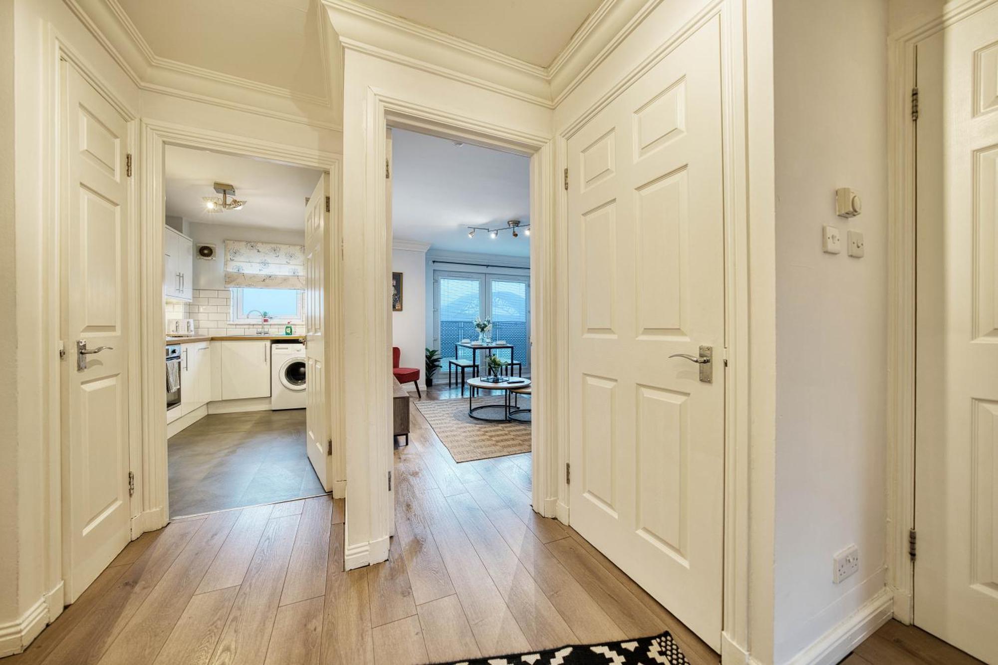 Appartamento Modern 2 Bed Flat With Free Parking Glasgow Esterno foto